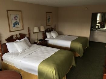 Hotel Ramada Perry Near Fairgrounds
