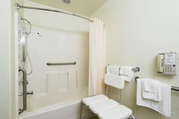 Hotel Microtel Inn & Suites By Wyndham Pueblo