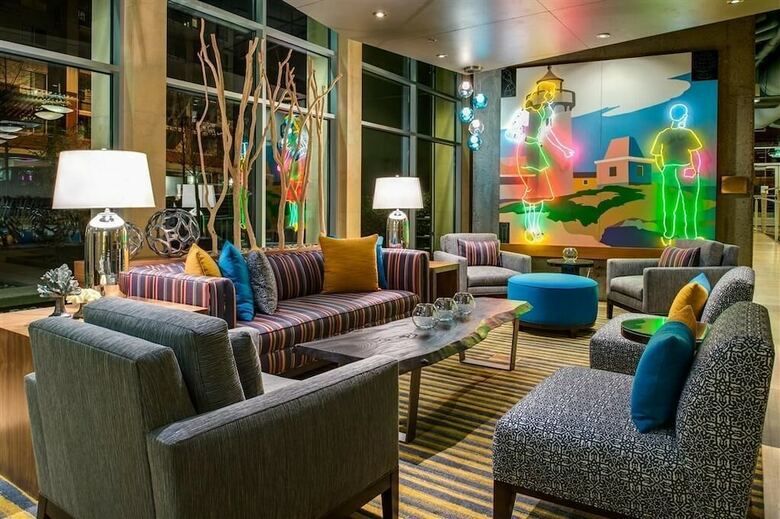 Staypineapple At Watertown Hotel
