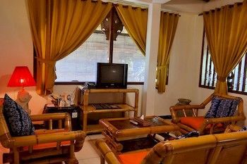 Hotel Puri Cendana Resort