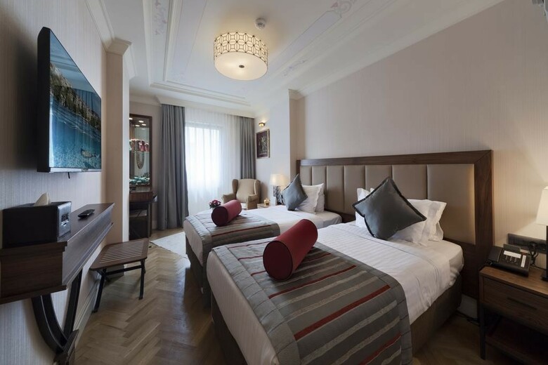 Hotel Golden Age 1
