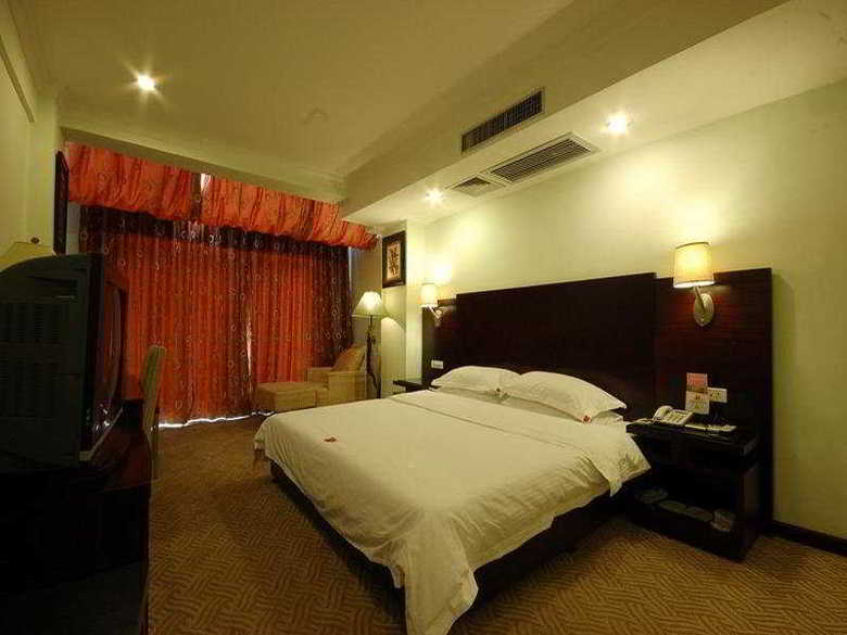 Hotel Eva Inn