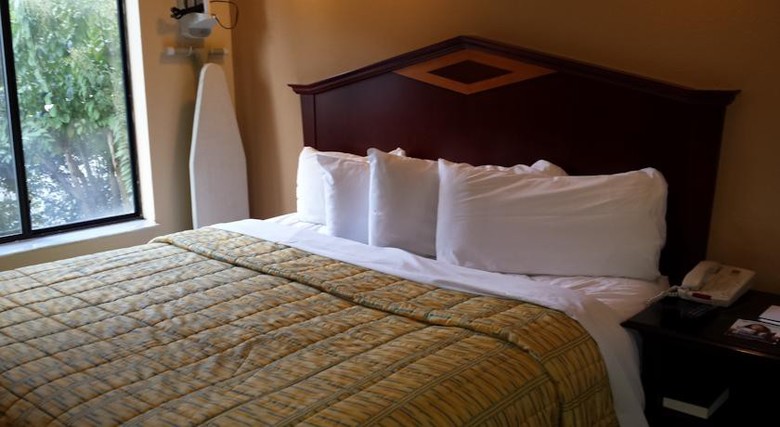 Destiny Palms Hotel Maingate West