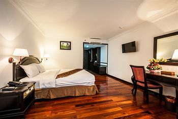 Smiling Hotel And Spa
