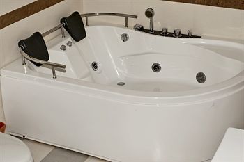 Smiling Hotel And Spa