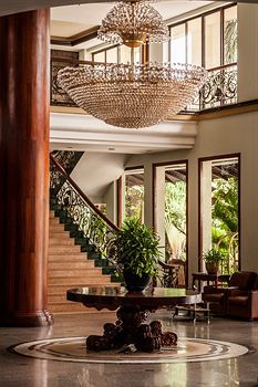 Smiling Hotel And Spa