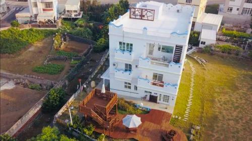 Yurong B&B