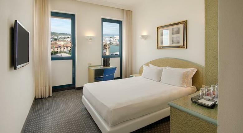 Hotel NH Ancona