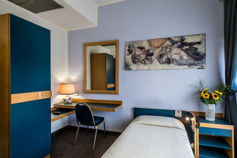 Hotel Mirage