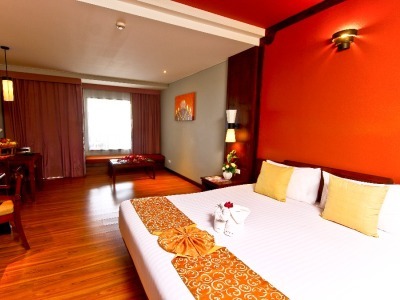 Hotel Kandaburi Resort & Spa