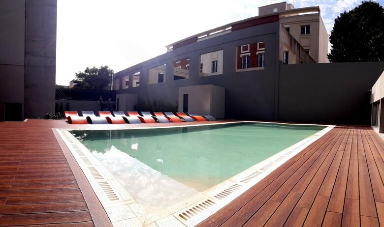 Hotel Land Plaza