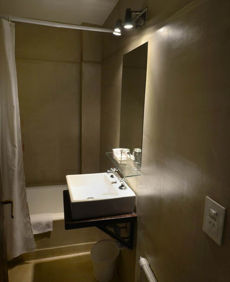 Hotel 7 Lagos