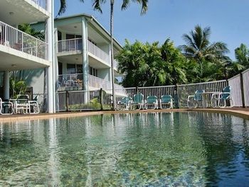 Hotel On The Beach Holiday Apartments