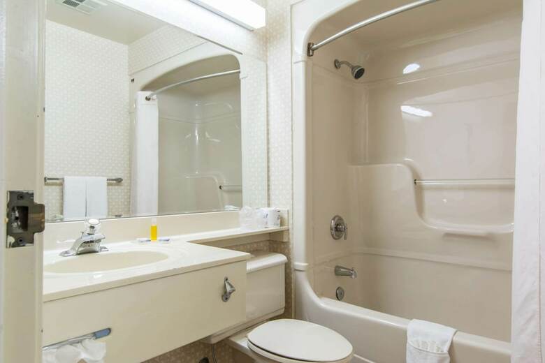 Hotel Comfort Inn Airport
