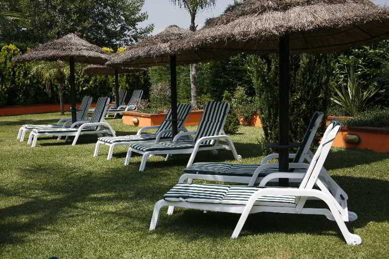 Hotel Leucosya