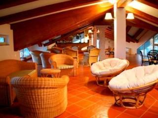 Hotel Leucosya