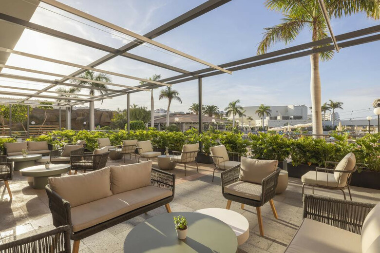 Hotel Aluasoul Costa Adeje