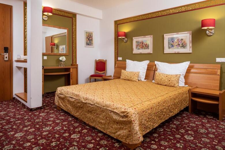 Grand Hotel Brasov