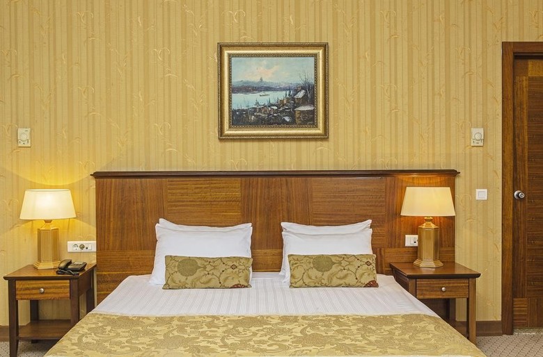 Hotel Grand Oztanik