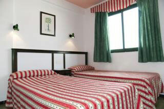 Apartamentos Castillo De Sol