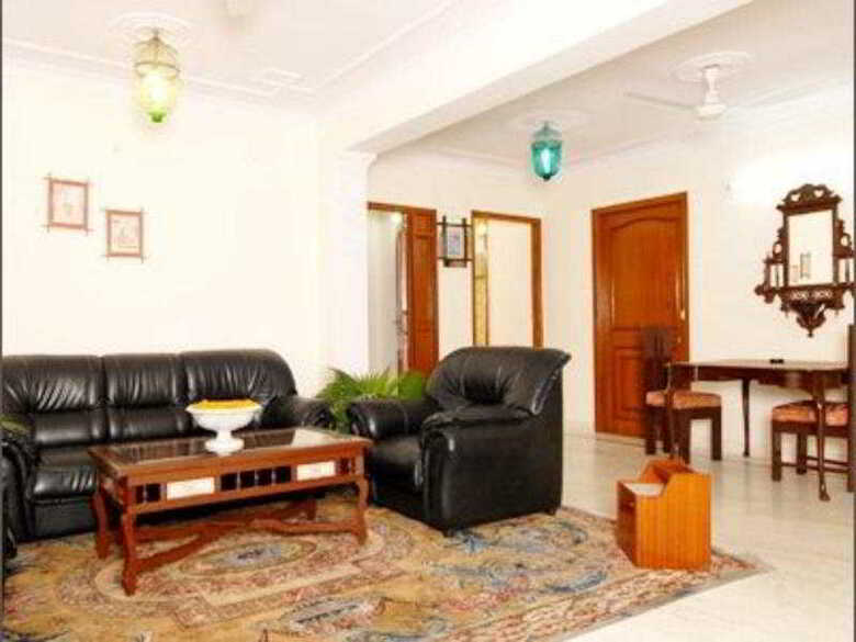 Hotel Hari Mahal Palace