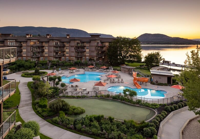 Hotel The Cove Lakeside Resort