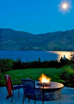 Hotel The Cove Lakeside Resort