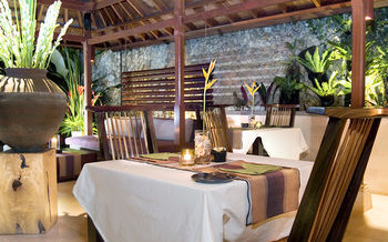 Hotel Jamahal Private Resort & Spa