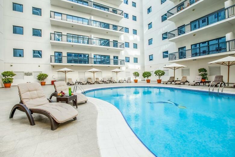 Hotel Golden Sands 10