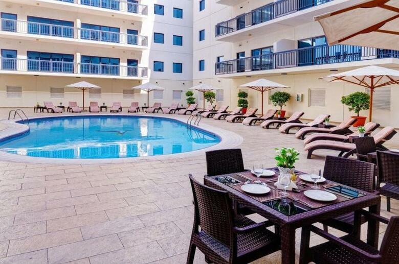 Hotel Golden Sands 10