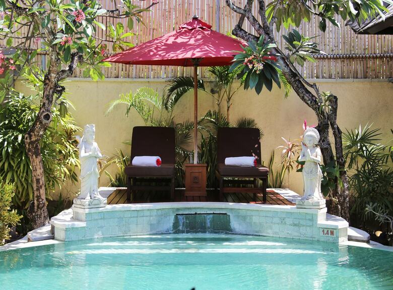 Hotel The Sanyas Suite