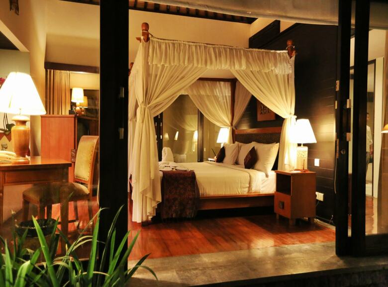 Hotel The Sanyas Suite