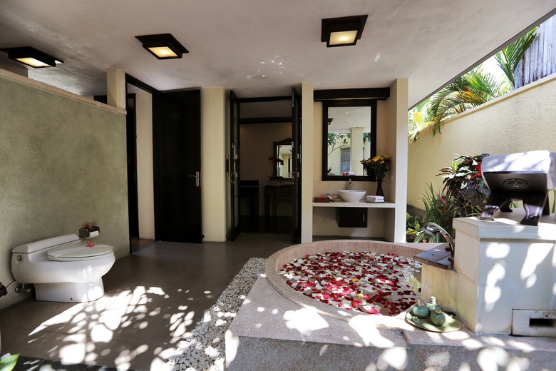 Hotel The Sanyas Suite