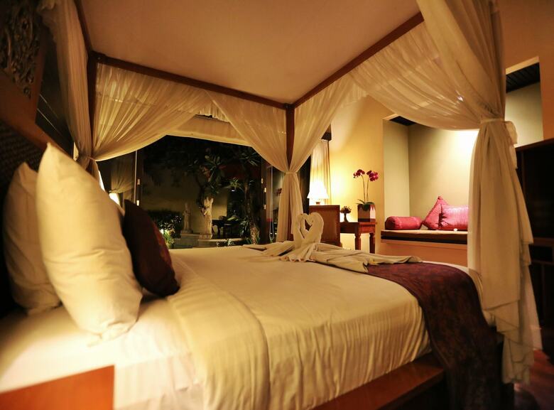Hotel The Sanyas Suite