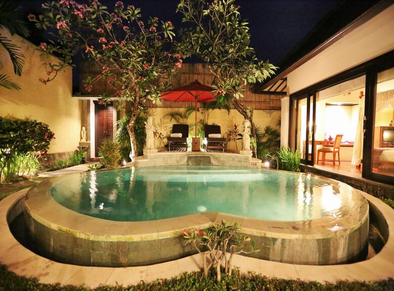 Hotel The Sanyas Suite
