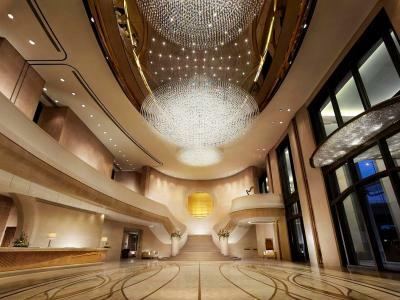 Hotel Harbour Grand Hong Kong