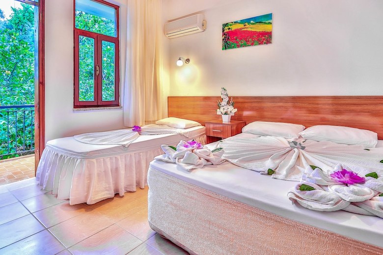 Residencia Meltem Pension
