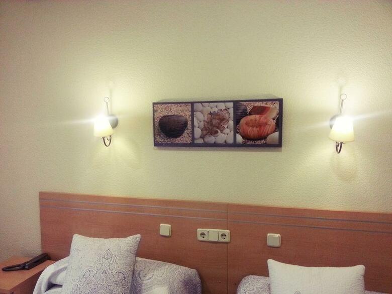 Hostal Avenida