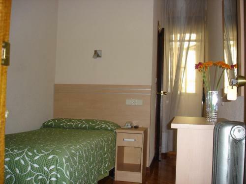 Hostal Avenida
