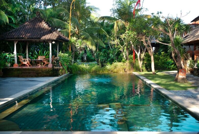 Hotel Tandjung Sari