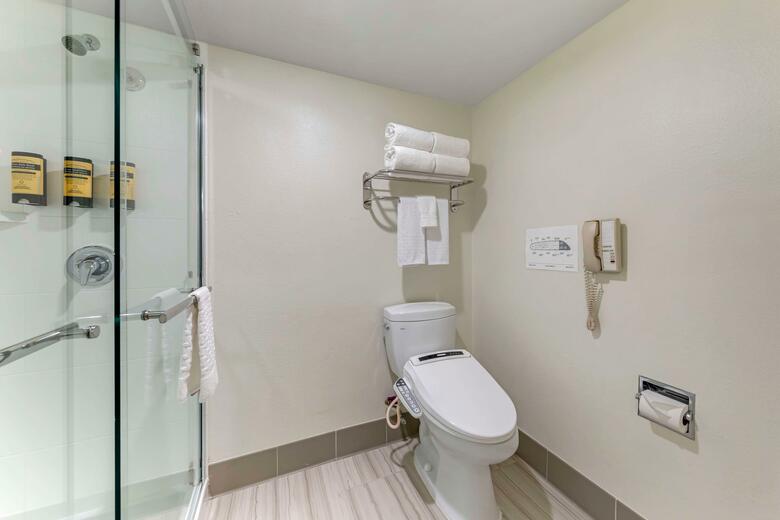 Hotel Bw Plus Executive Inn (bs