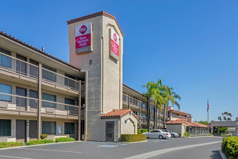 Hotel Bw Plus Executive Inn (bs