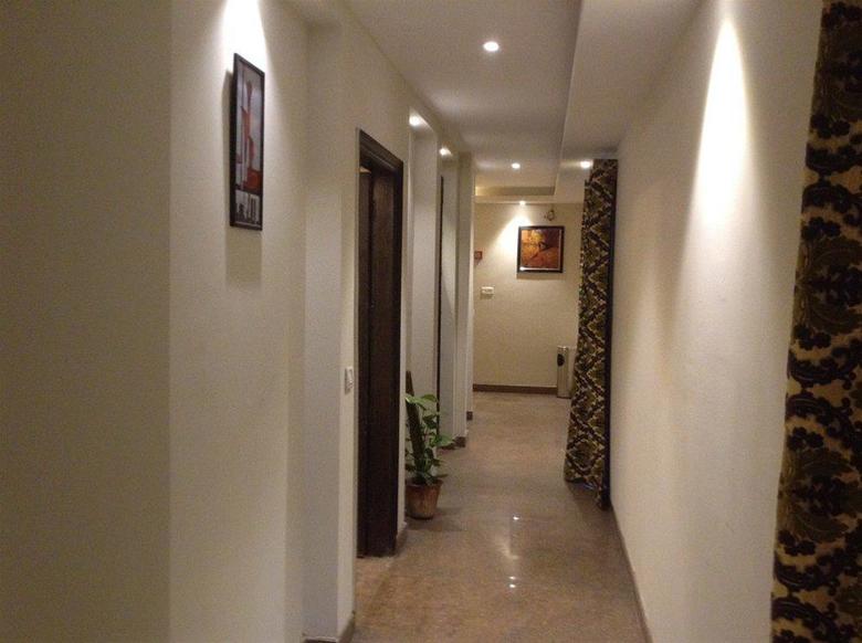 Bed & Breakfast Hotel Metro Tower