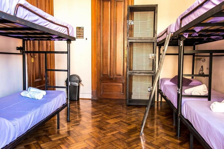 Hostal Milhouse Avenue