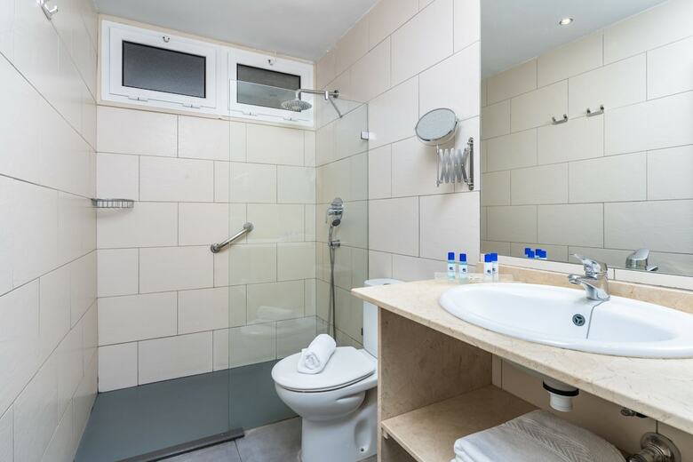 Apartamentos Col�n Playa