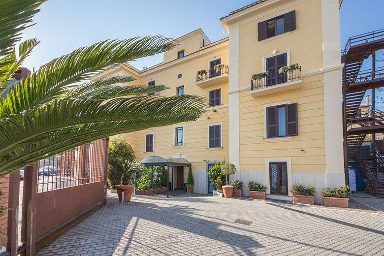 Hotel Roma Park