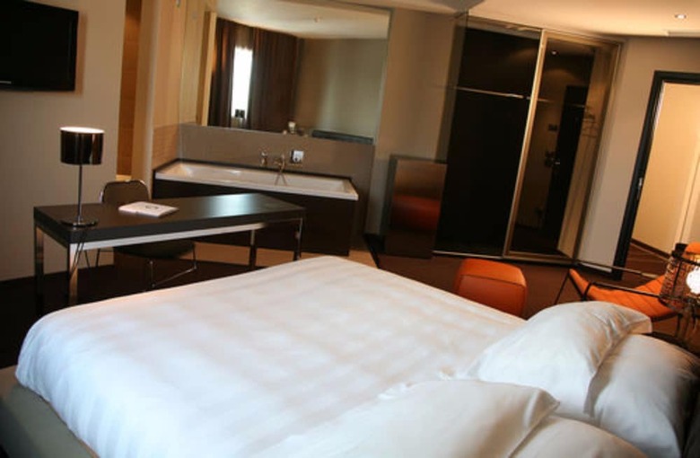 G Hotel