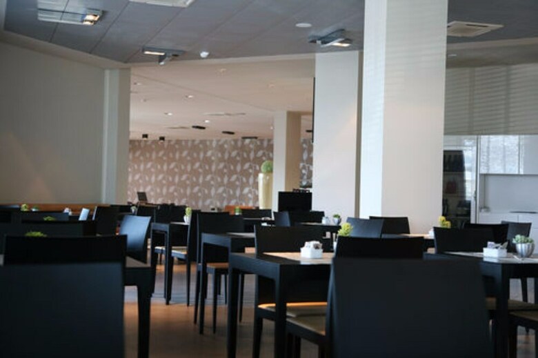 G Hotel