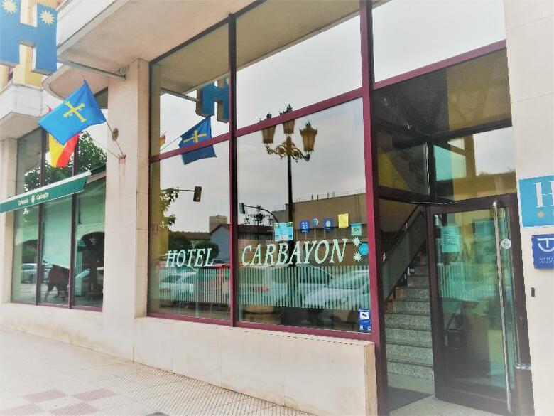 Hotel Carbayon II