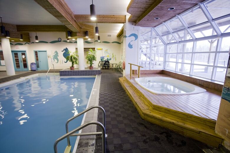 Hotel Riverside Resort  Conference Center